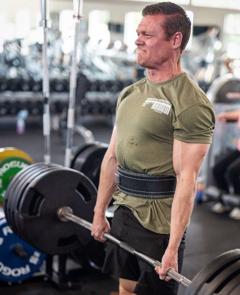 Foster Relationship in Fitness Community